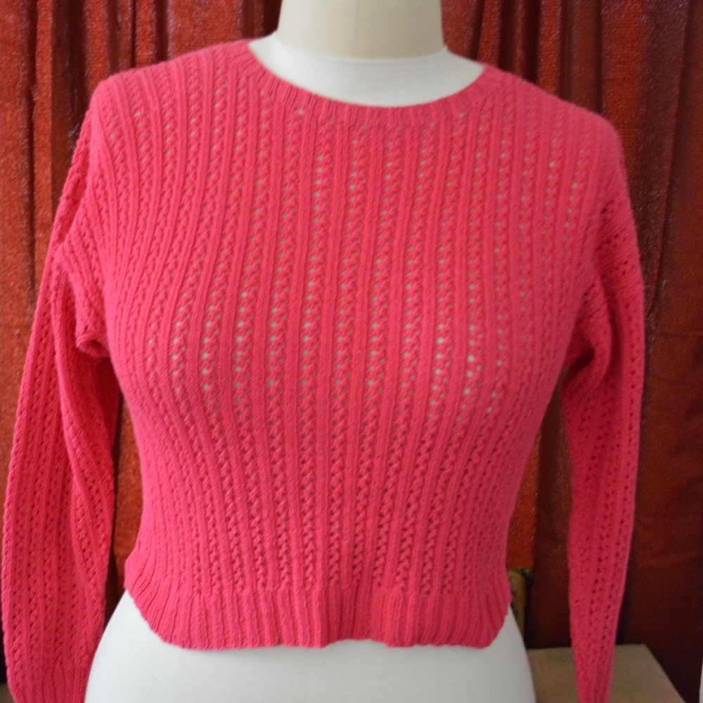 Vintage Hand Knit Fushia Sweater - M/L